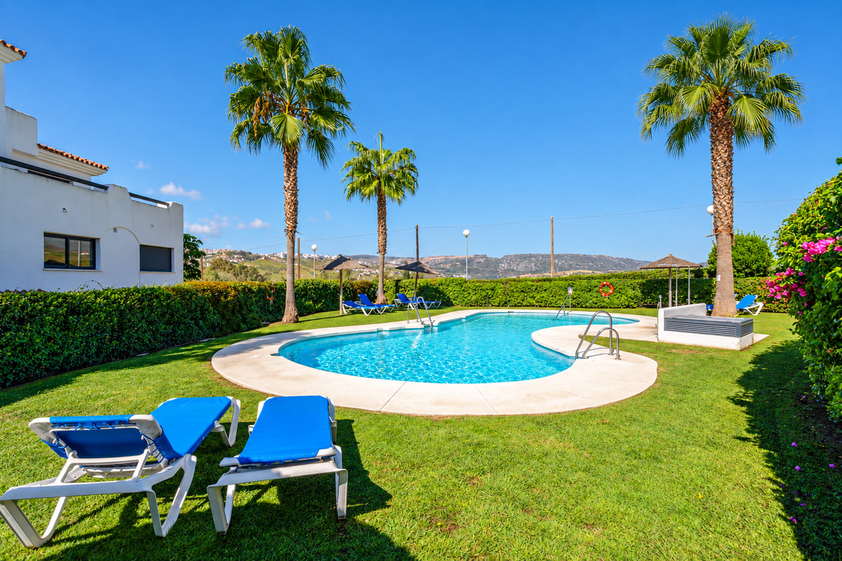 Appartement te koop in Casares | 2 slaapkamers H5496376