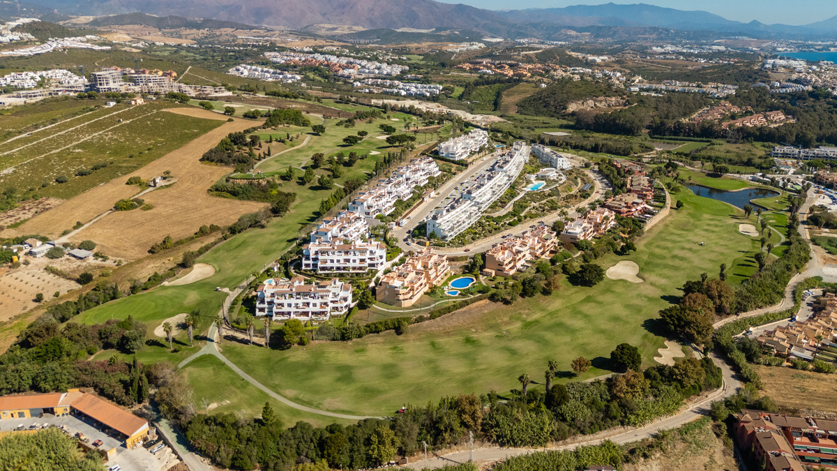 Appartement te koop in Casares | 2 slaapkamers H5496376