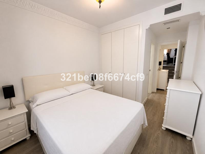 Appartement te koop in Casares | 2 slaapkamers H5502787