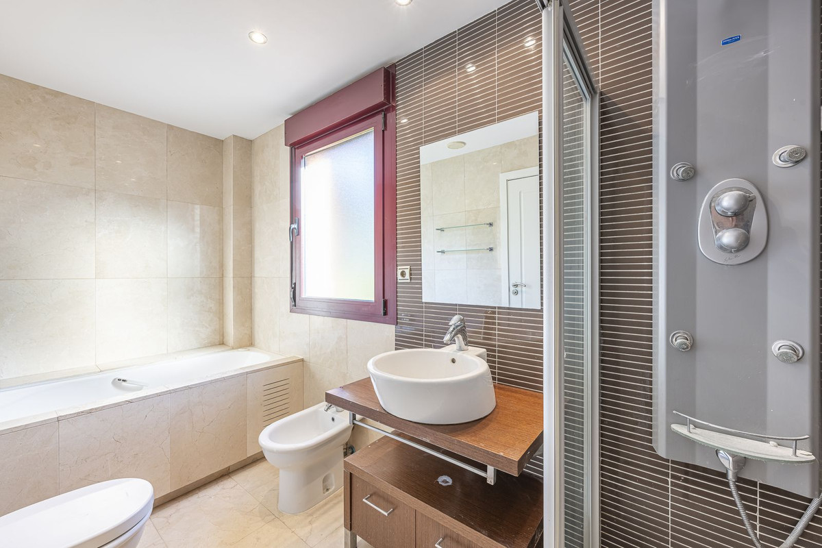 Property main view 14