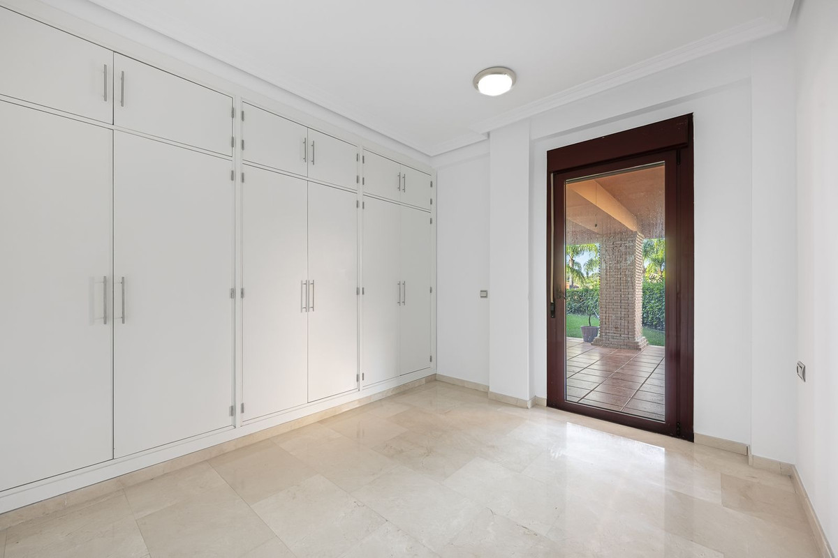 Property main view 16