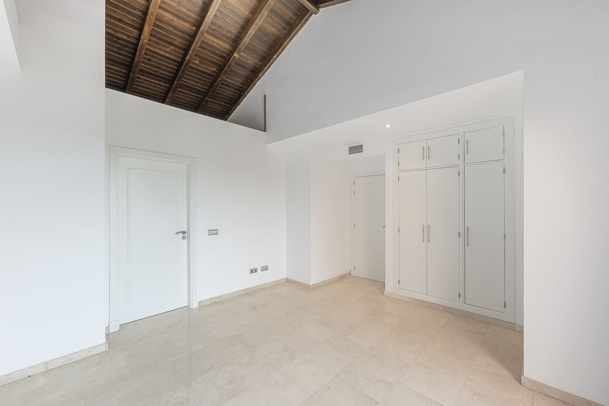 Penthouse te koop in Casares | 2 slaapkamers H5520892