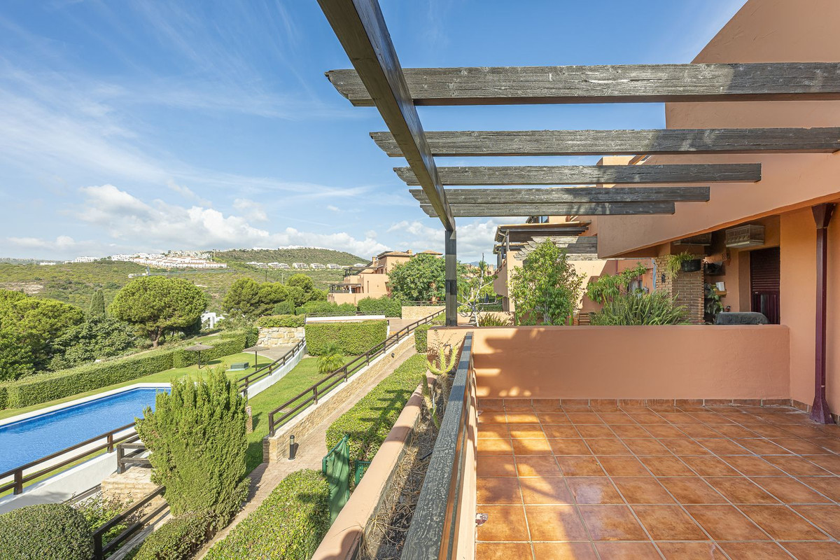 Appartement te koop in Casares | 1 slaapkamers H5520907