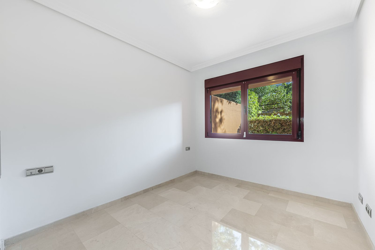 Appartement te koop in Casares | 2 slaapkamers H5520934