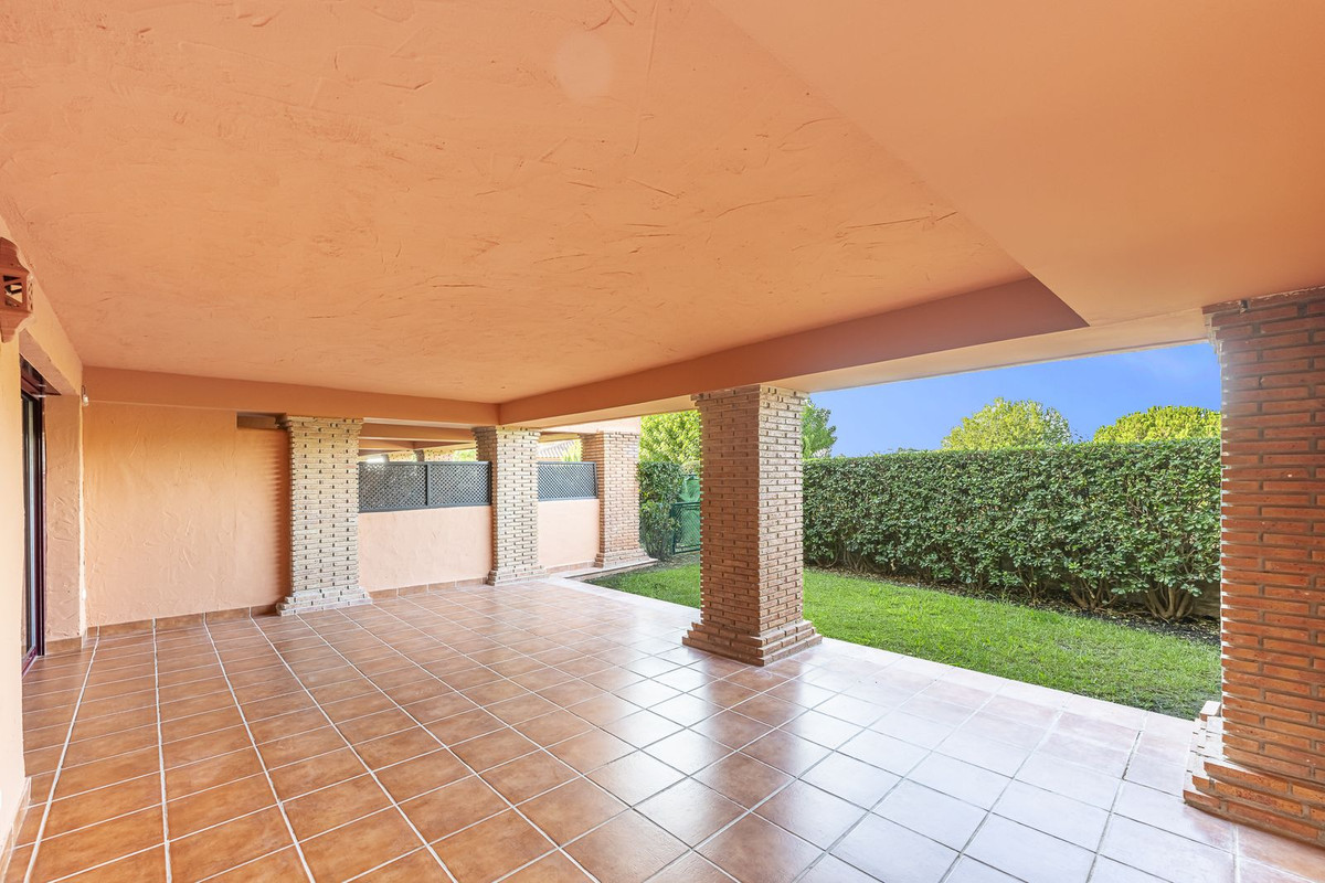 Appartement te koop in Casares | 2 slaapkamers H5520934