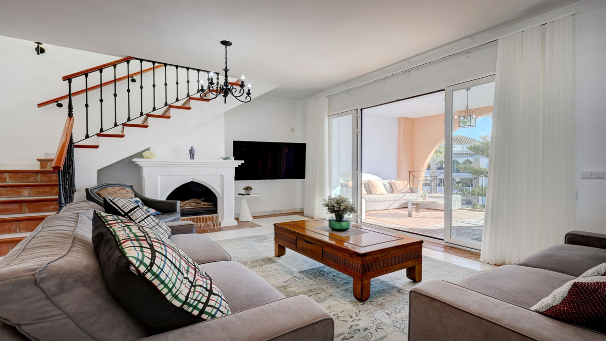 Penthouse Duplex te koop in Casares | 3 slaapkamers H5527879