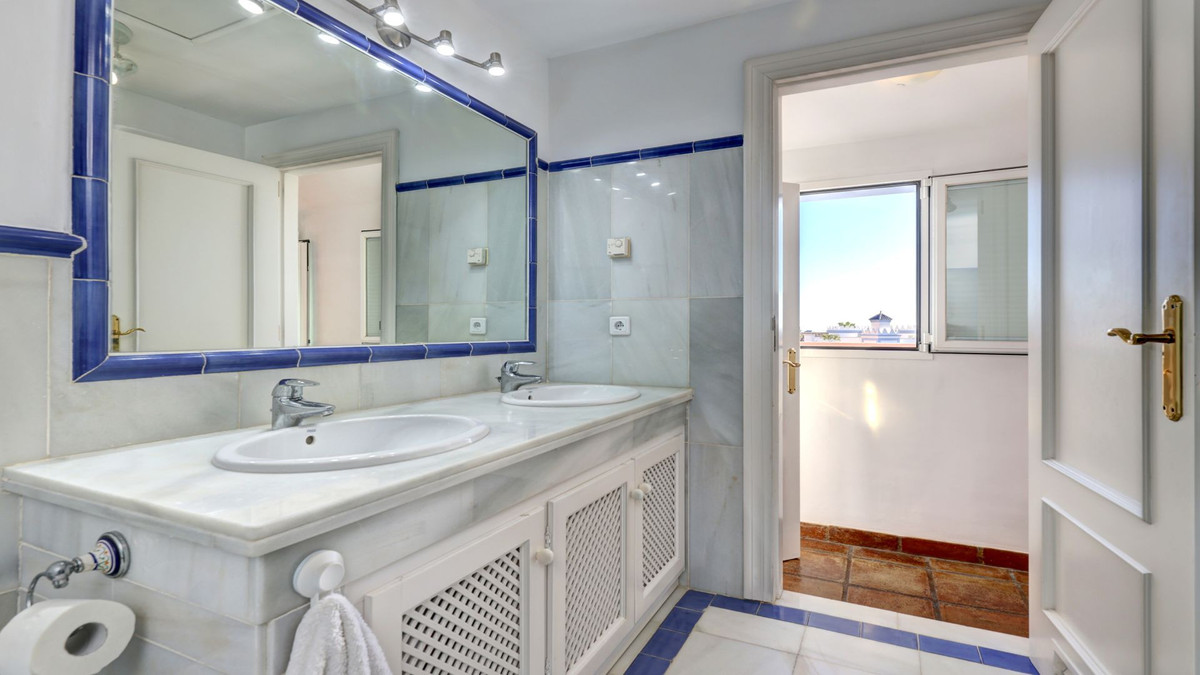 Penthouse Duplex te koop in Casares | 3 slaapkamers H5527879