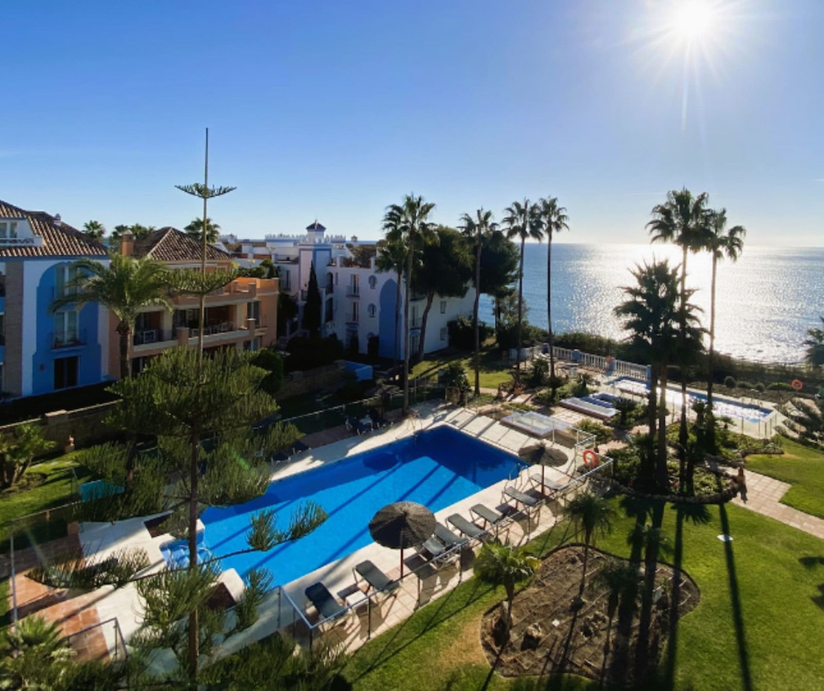 Penthouse Duplex in Casares Playa-14