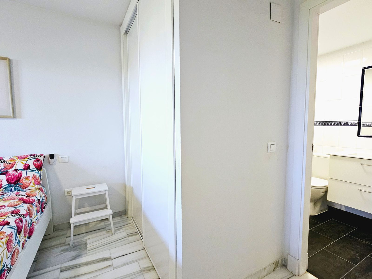 Appartement te koop in Doña Julia | 3 slaapkamers H4797676