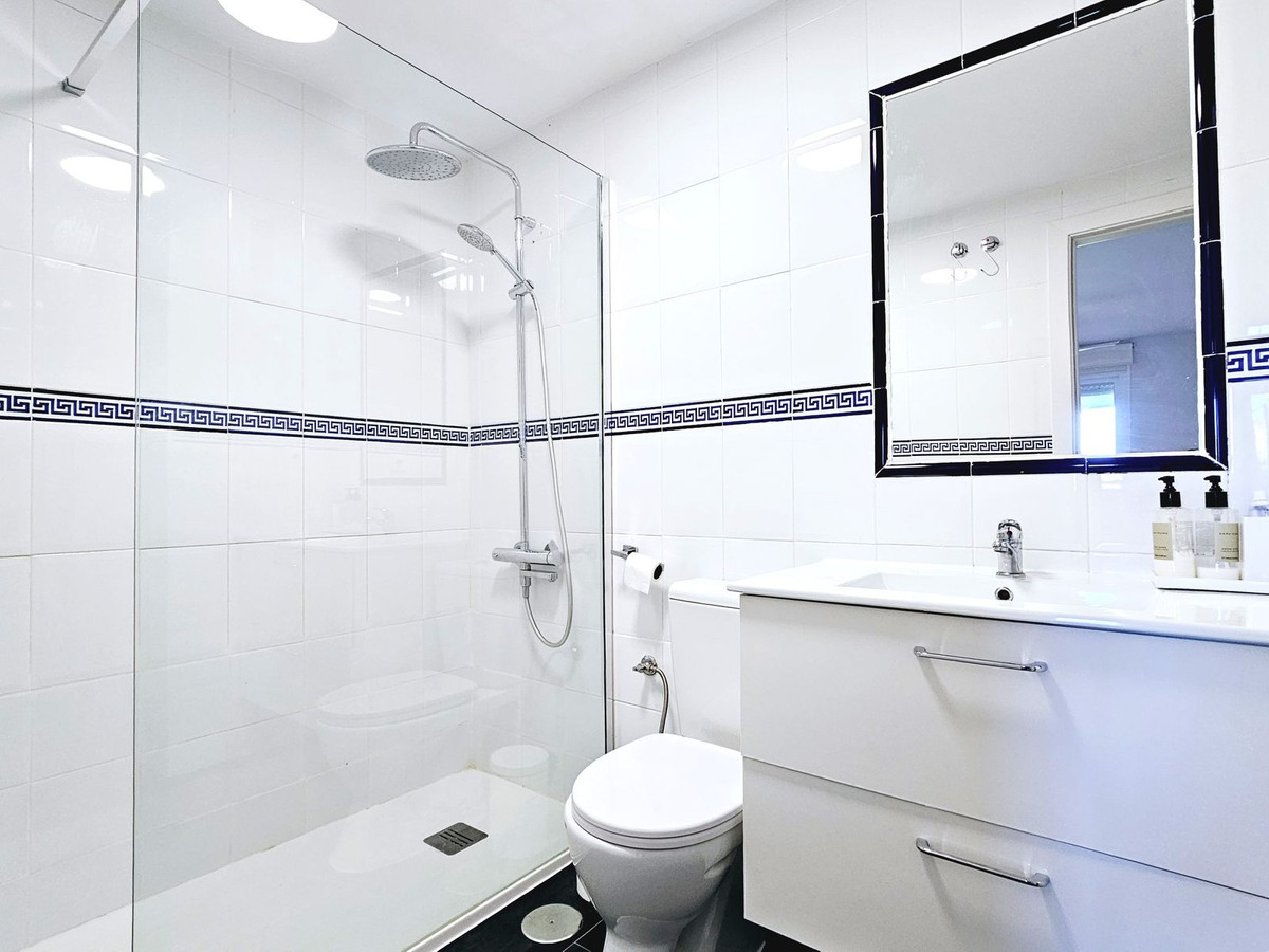 Appartement te koop in Doña Julia | 3 slaapkamers H4797676