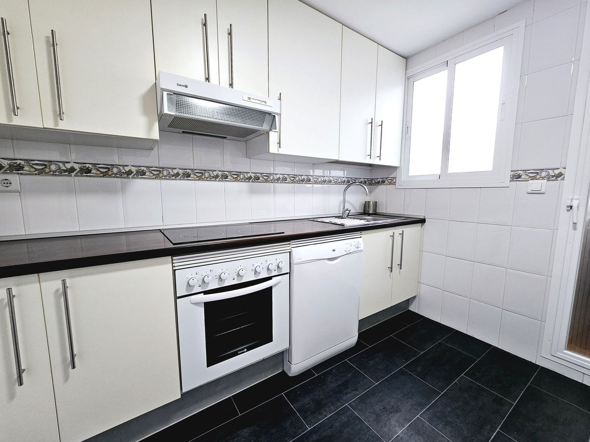 Appartement te koop in Doña Julia | 3 slaapkamers H4797676