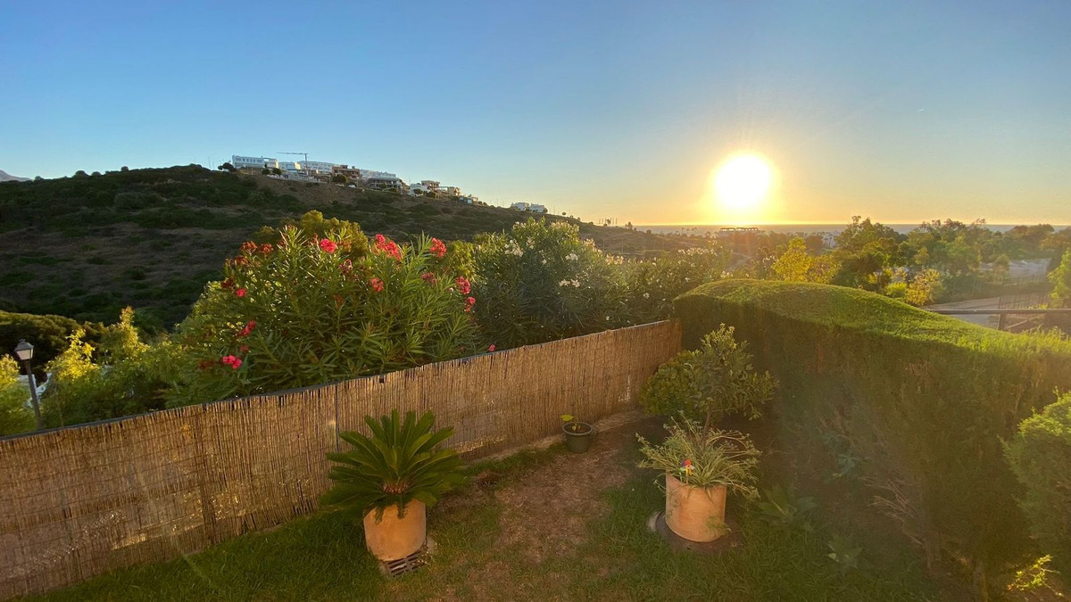 Begane grond appartement in Casares Playa-27