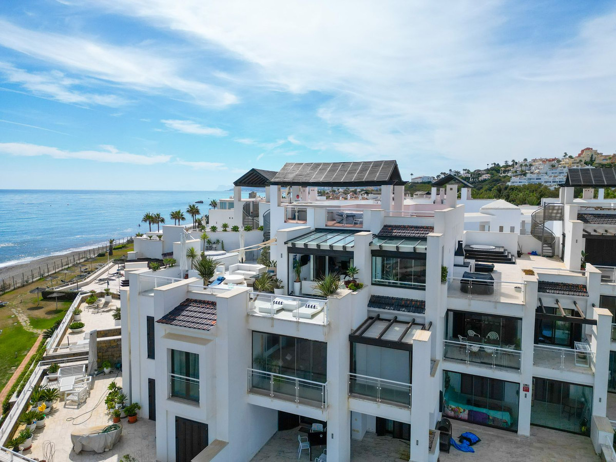 Penthouse in Casares Playa-77