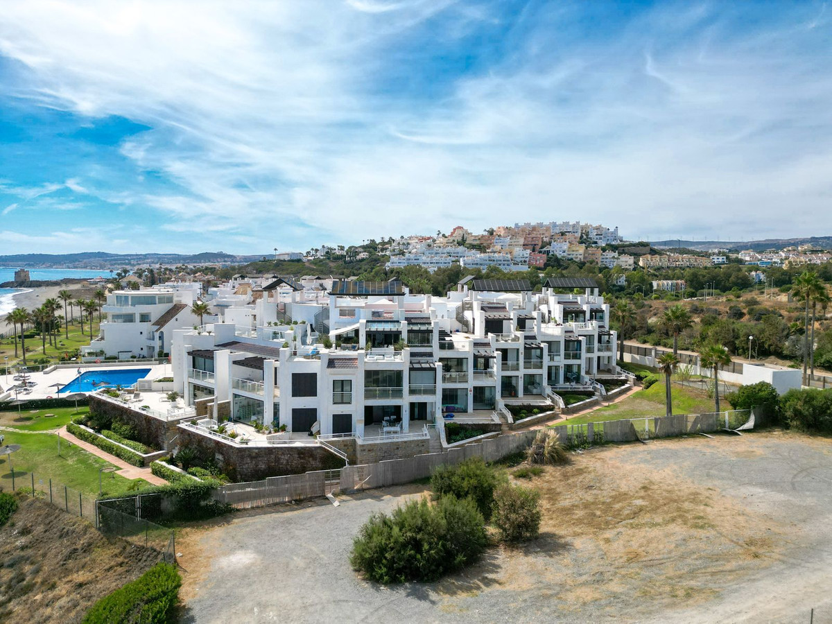 Penthouse in Casares Playa-78