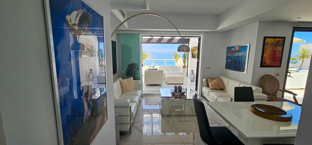 Penthouse in Casares Playa-9