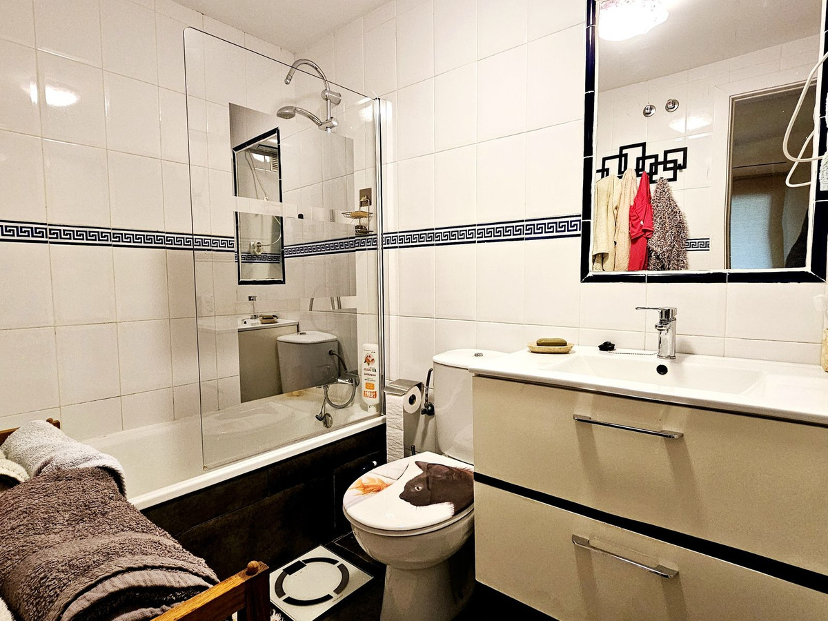 Appartement te koop in Casares Playa | 4 slaapkamers H4927111