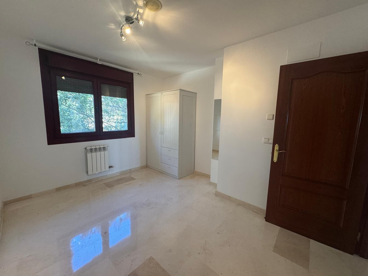 Tussenverdieping Appartement in Casares Playa-17