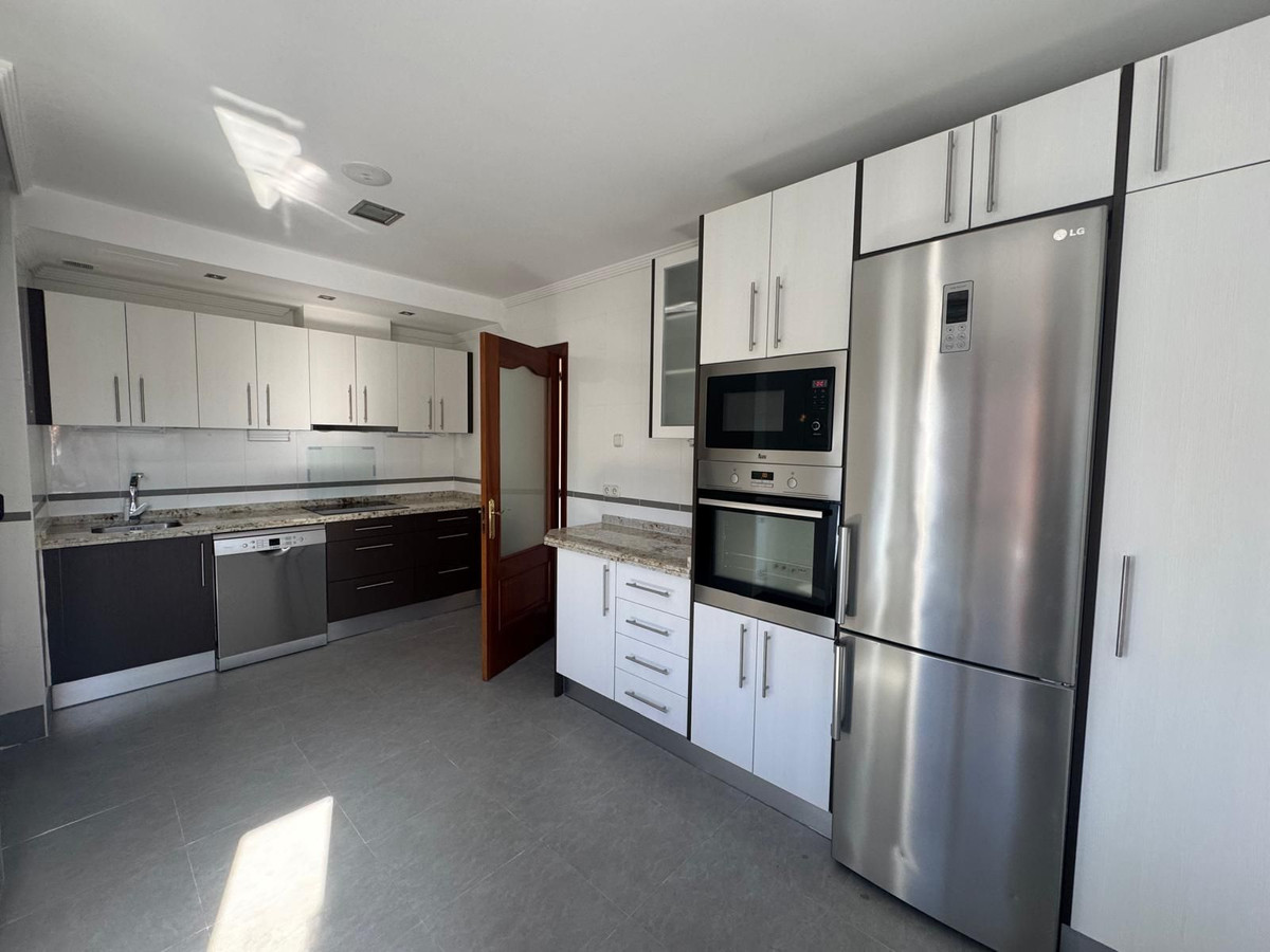 Tussenverdieping Appartement in Casares Playa-8