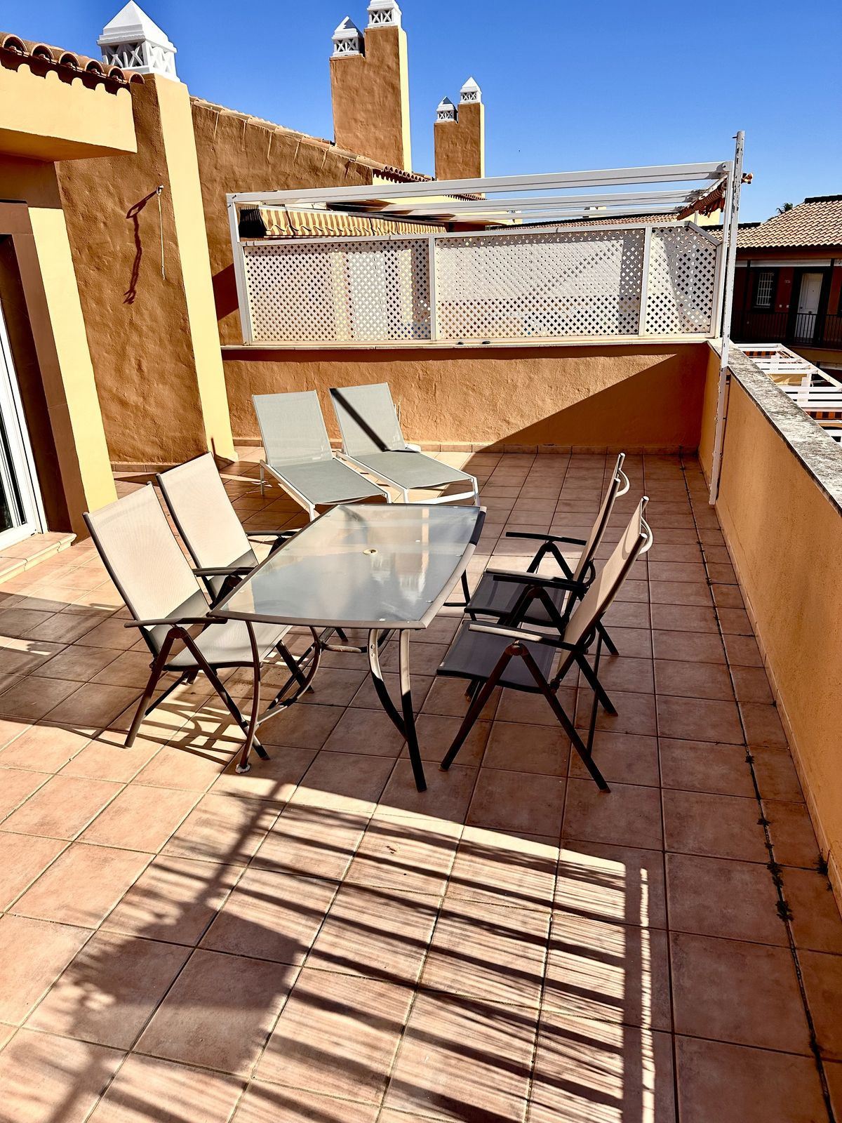 Penthouse in Casares Playa-9