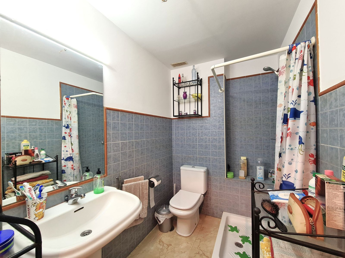 Appartement te koop in Casares Playa | 1 slaapkamers H5048581