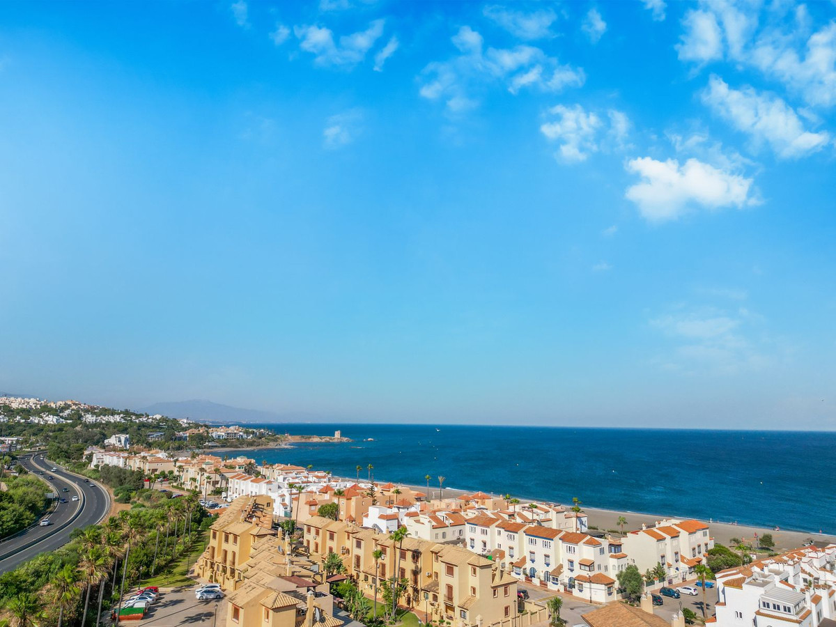 Appartement te koop in Casares Playa | 1 slaapkamers H5048581