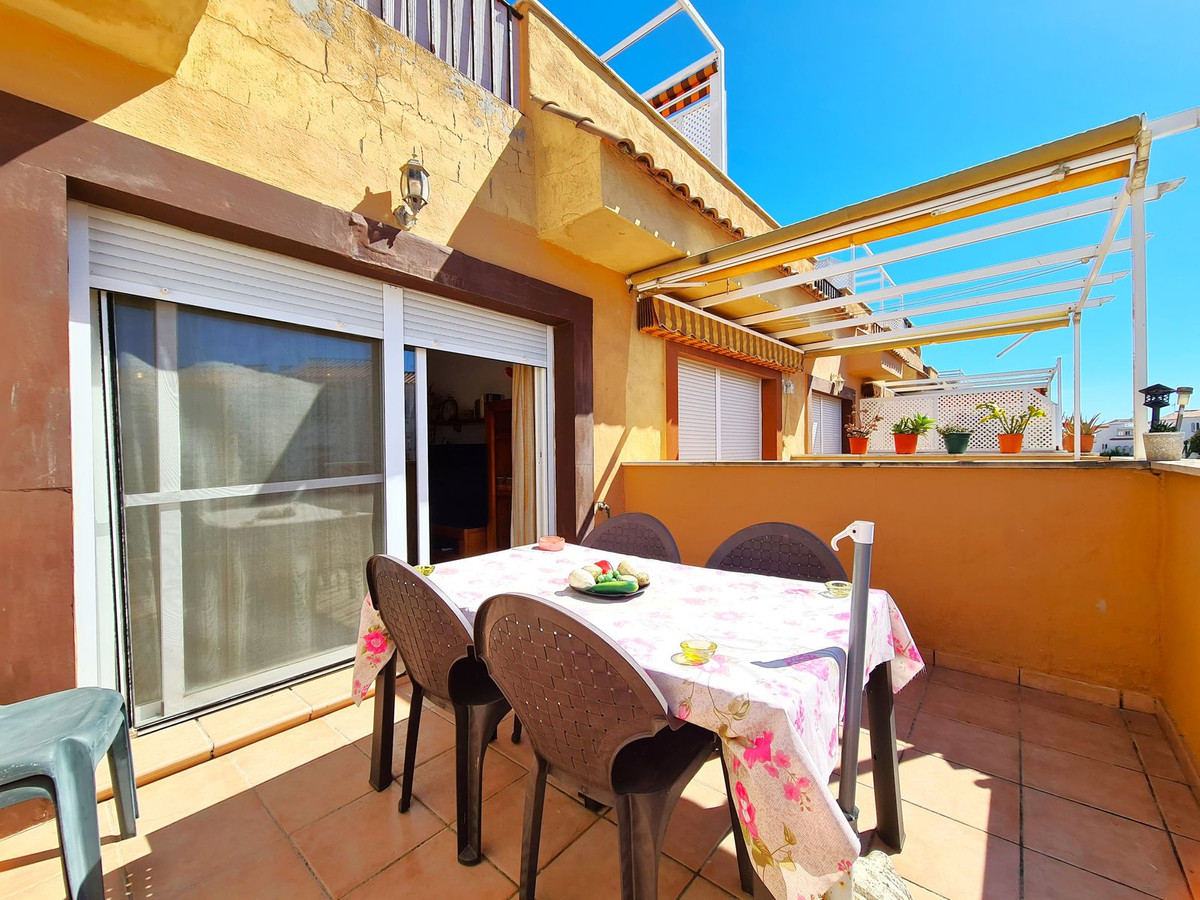 Appartement te koop in Casares Playa | 1 slaapkamers H5048581
