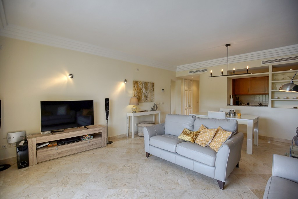 Appartement te koop in Casares Playa | 3 slaapkamers H5049022