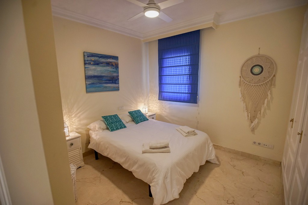Appartement te koop in Casares Playa | 3 slaapkamers H5049022