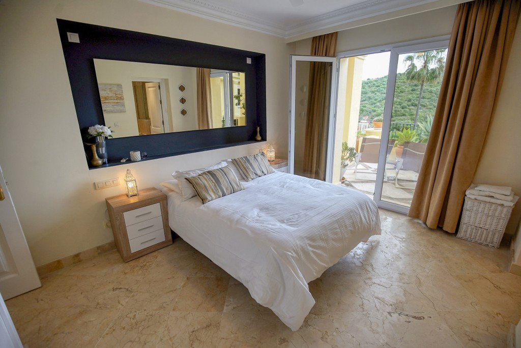 Appartement te koop in Casares Playa | 3 slaapkamers H5049022