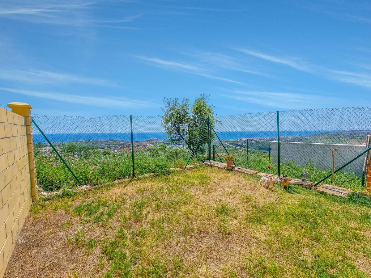 Appartement te koop in Casares Playa | 2 slaapkamers H5052148