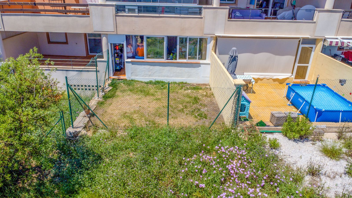Appartement te koop in Casares Playa | 2 slaapkamers H5052148
