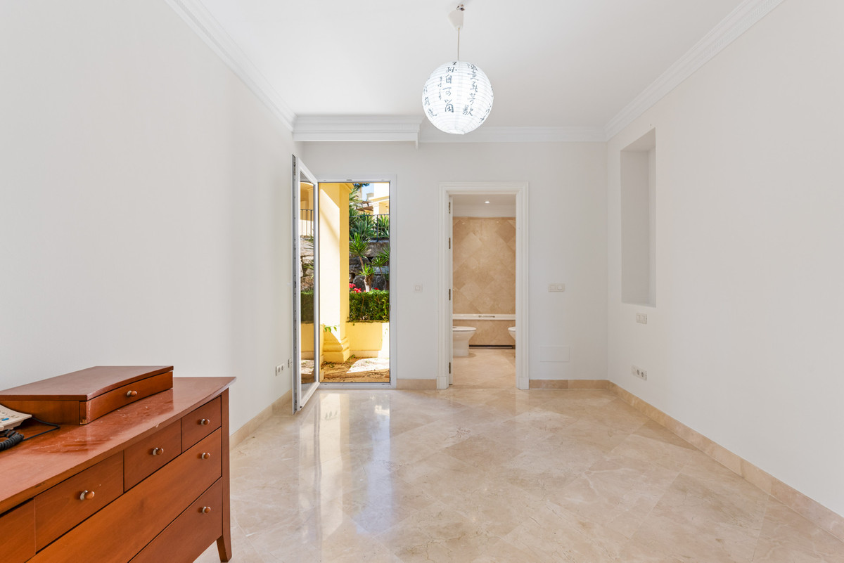 Appartement te koop in Casares Playa | 3 slaapkamers H5052766