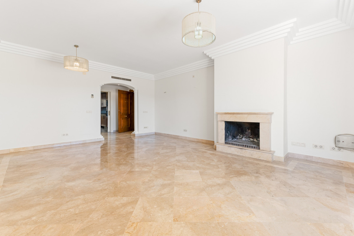 Appartement te koop in Casares Playa | 3 slaapkamers H5052766