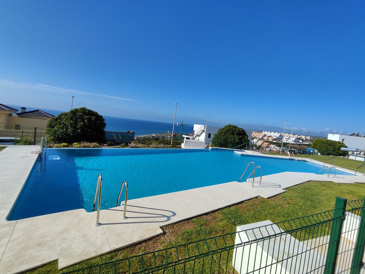 Appartement te koop in Casares Playa | 2 slaapkamers H5060791