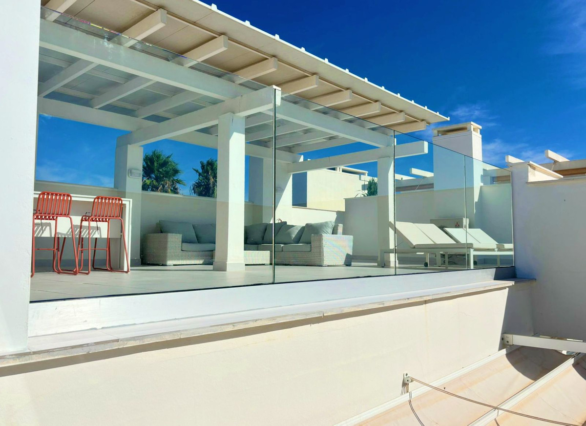 Penthouse te koop in Casares Playa | 2 slaapkamers H5062213