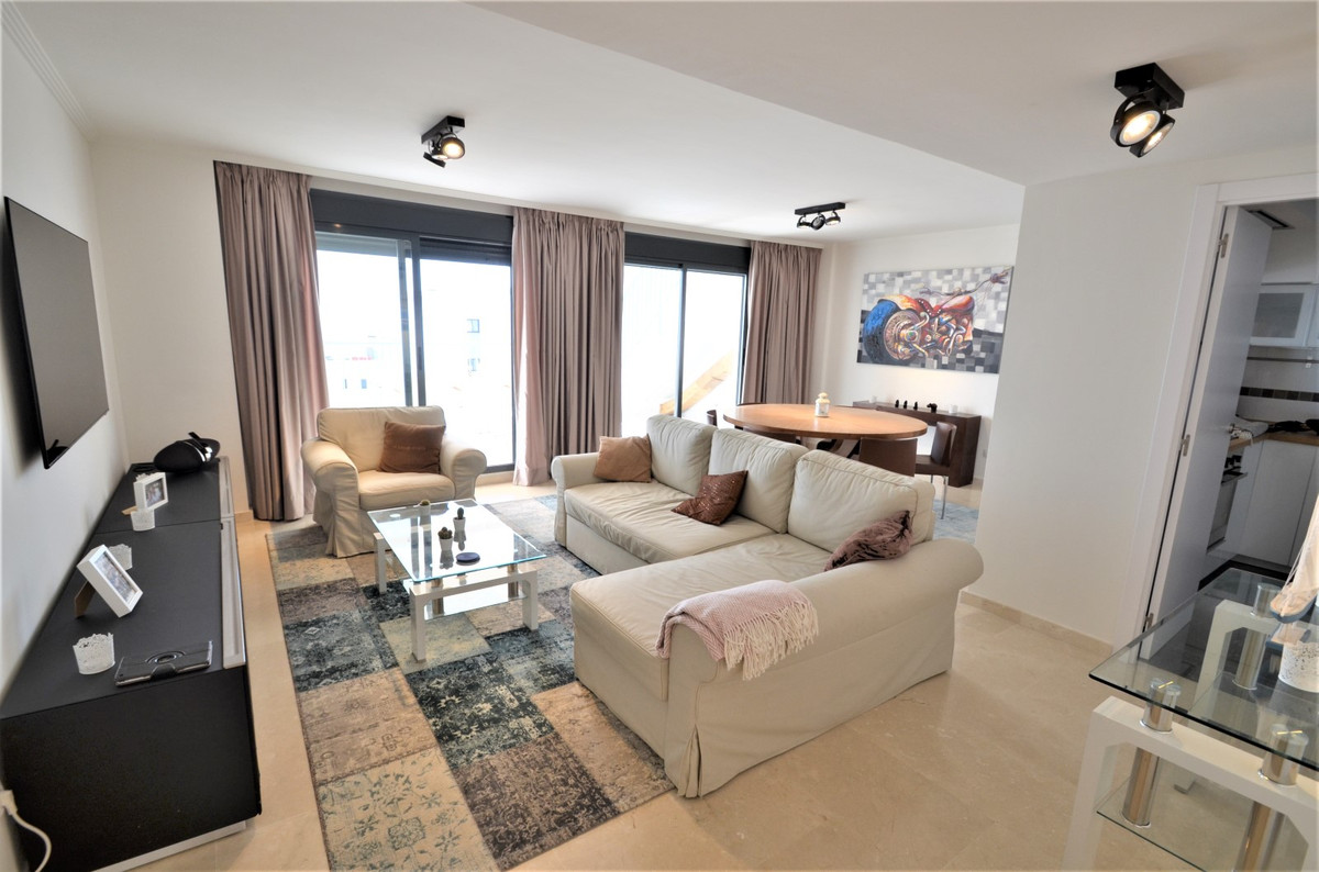 Penthouse te koop in Casares Playa | 2 slaapkamers H5062213