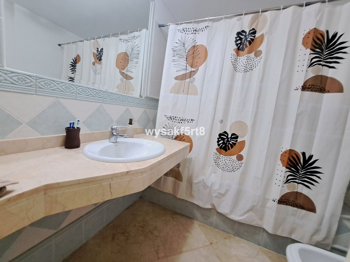 Appartement te koop in Casares Playa | 2 slaapkamers H5079205