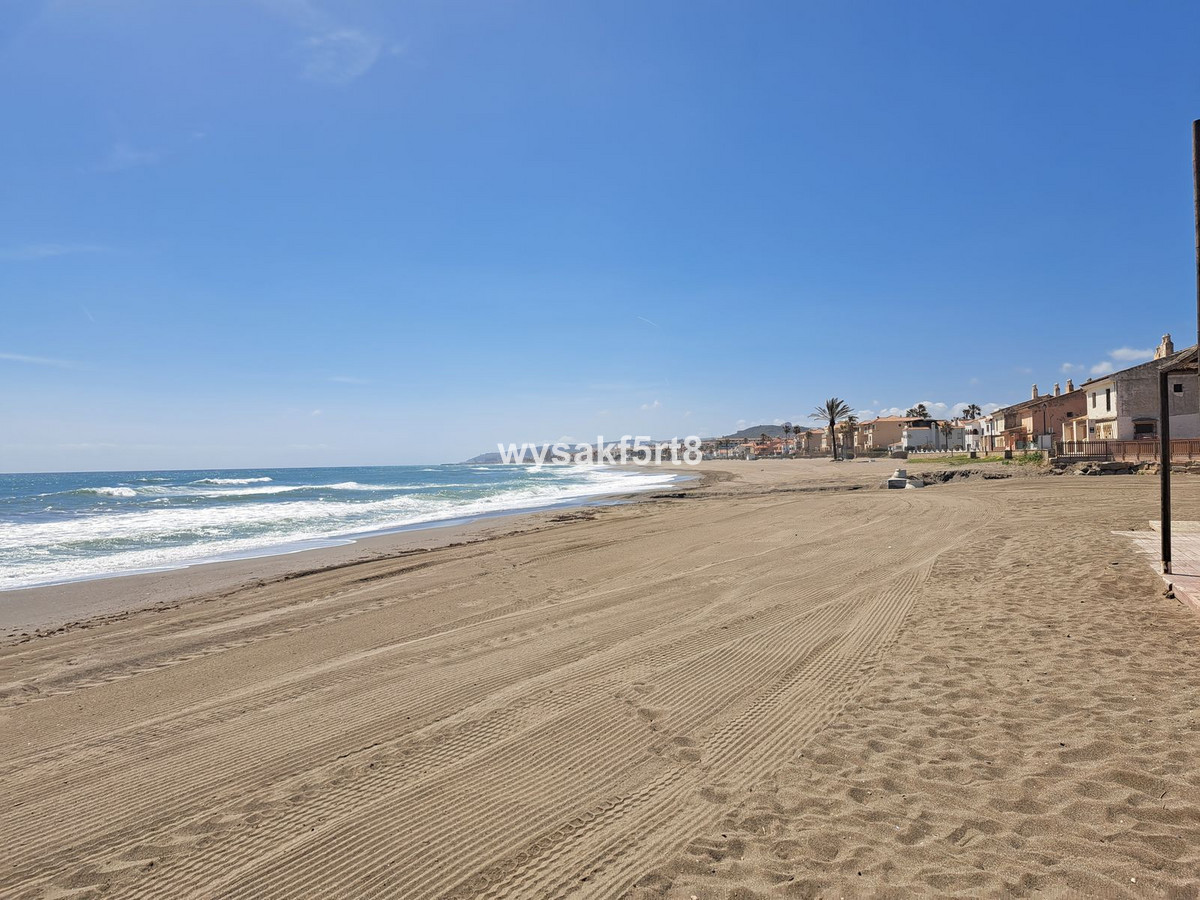 Appartement te koop in Casares Playa | 2 slaapkamers H5079205