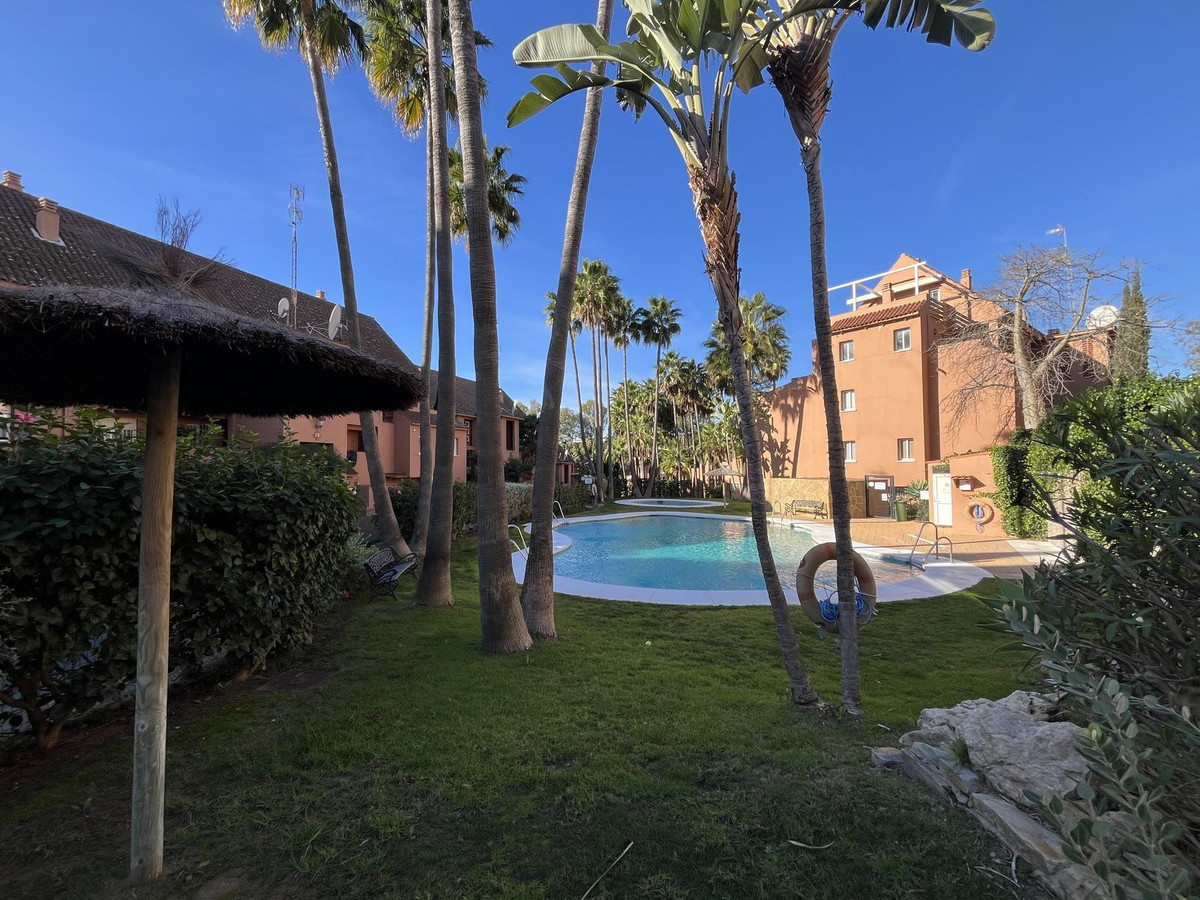 Appartement te koop in Casares Playa | 2 slaapkamers H5080231