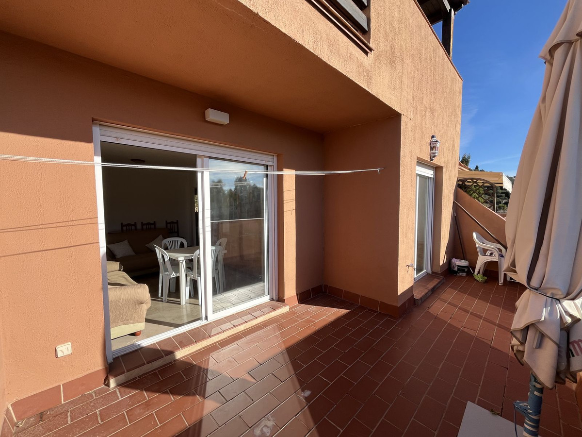 Appartement te koop in Casares Playa | 2 slaapkamers H5080231