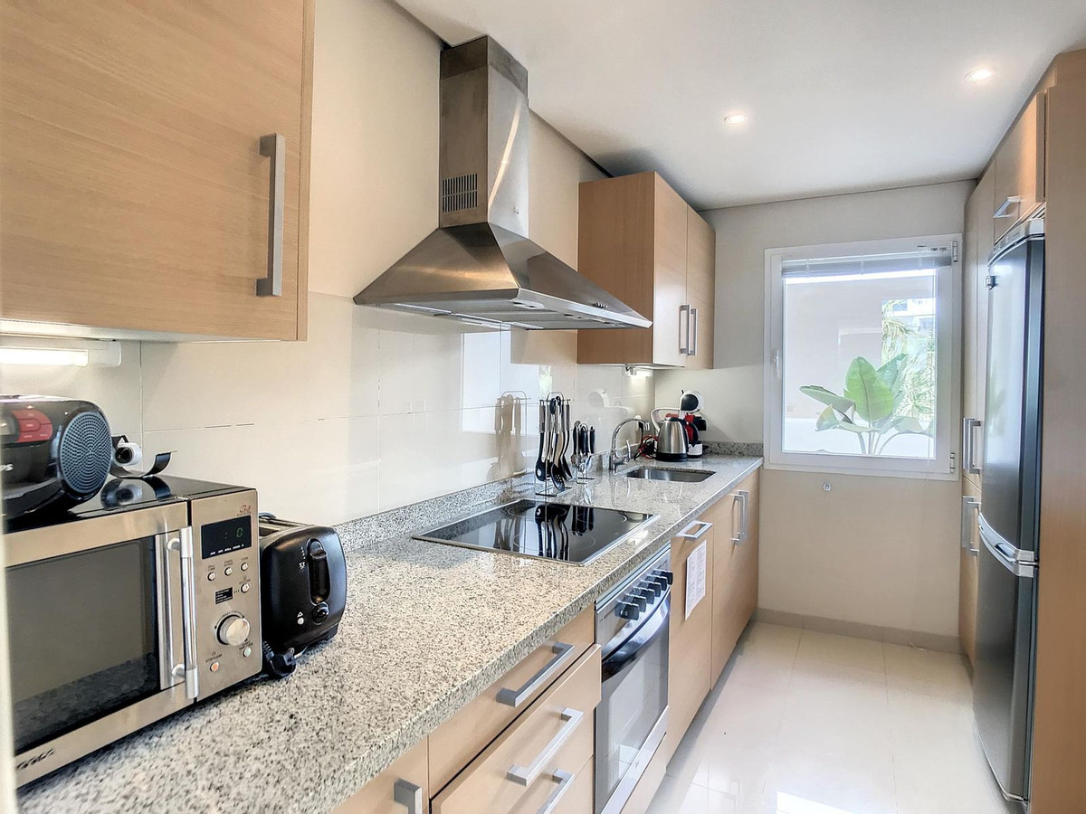 Appartement te koop in Casares Playa | 2 slaapkamers H5118892
