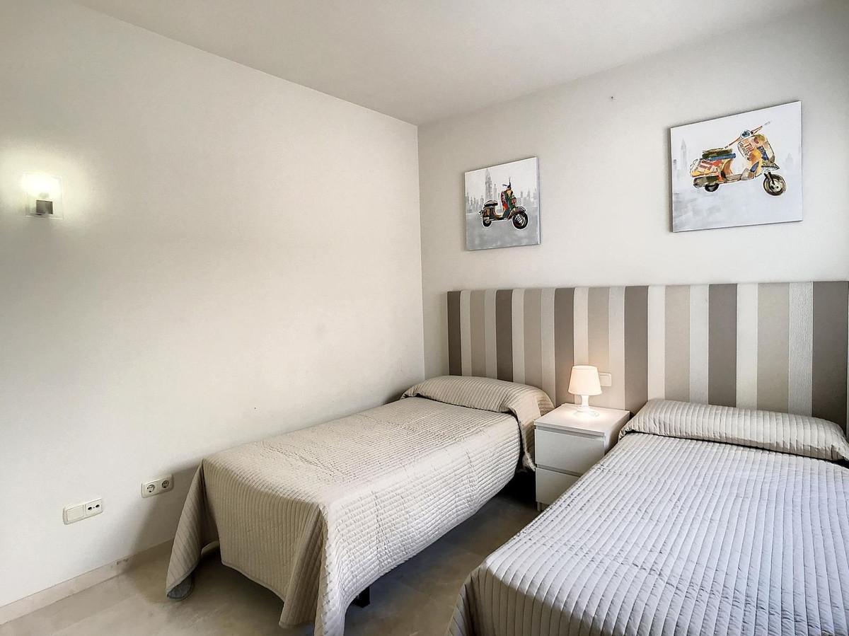 Appartement te koop in Casares Playa | 2 slaapkamers H5118892