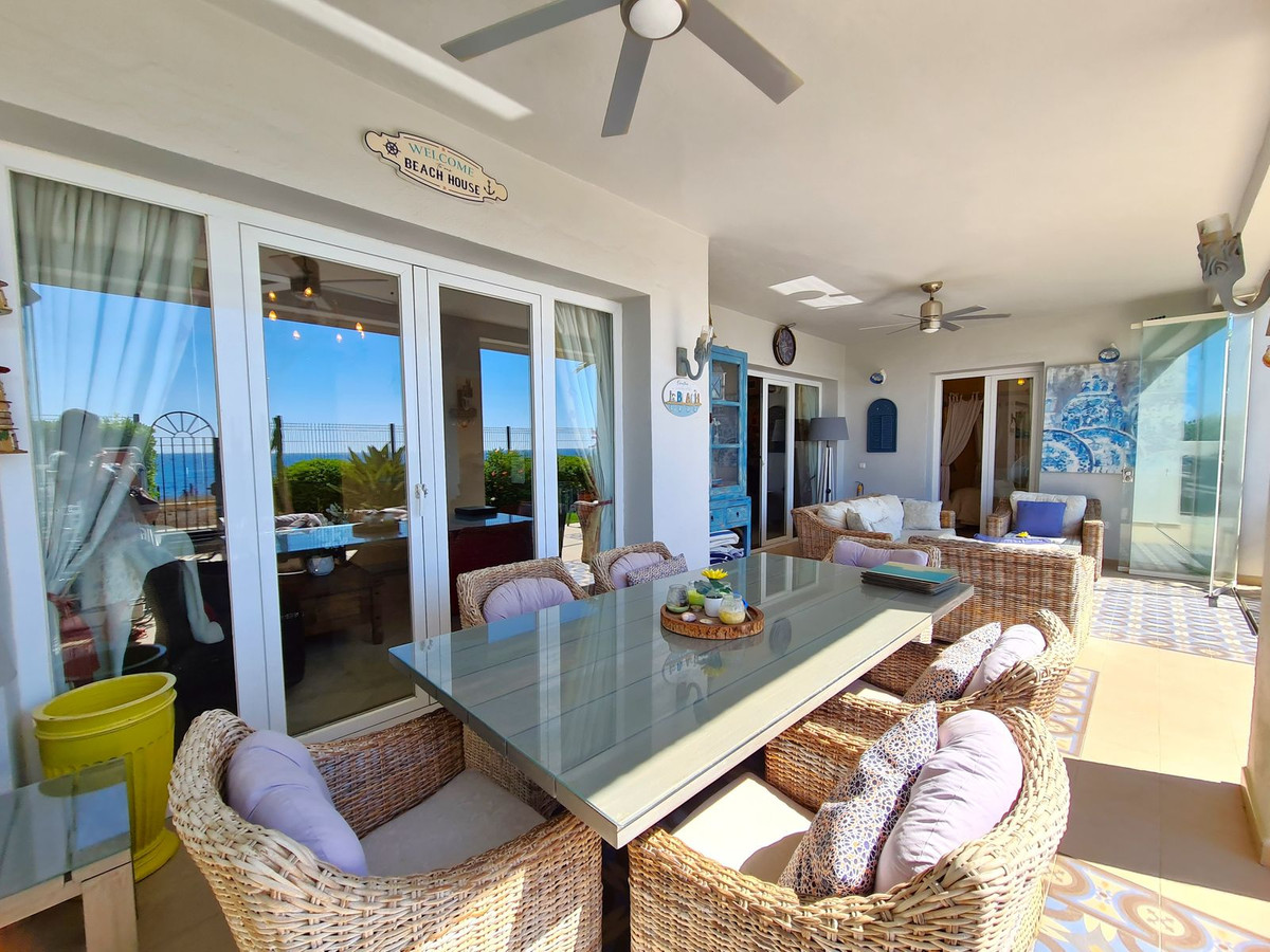 Appartement te koop in Casares Playa | 3 slaapkamers H5120560