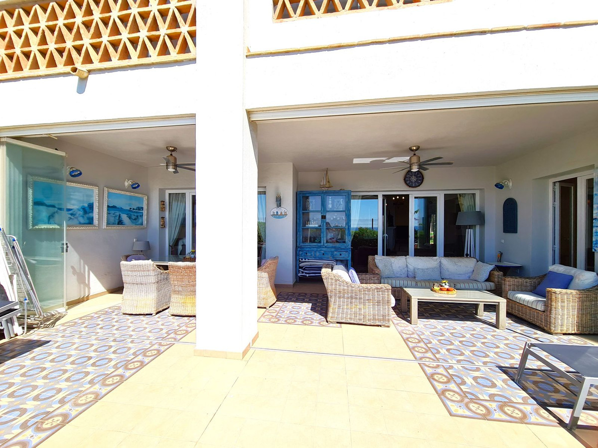 Appartement te koop in Casares Playa | 3 slaapkamers H5120560