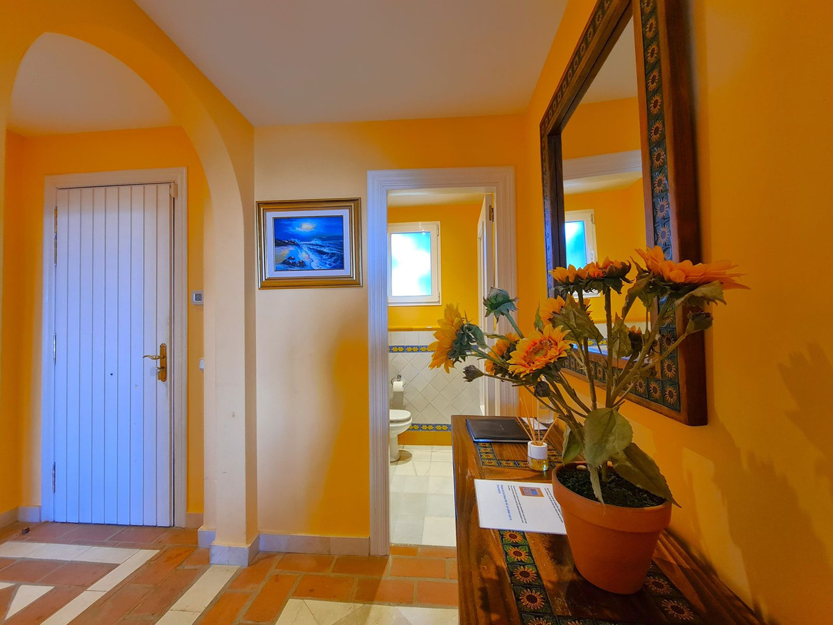 Appartement te koop in Casares Playa | 3 slaapkamers H5120560