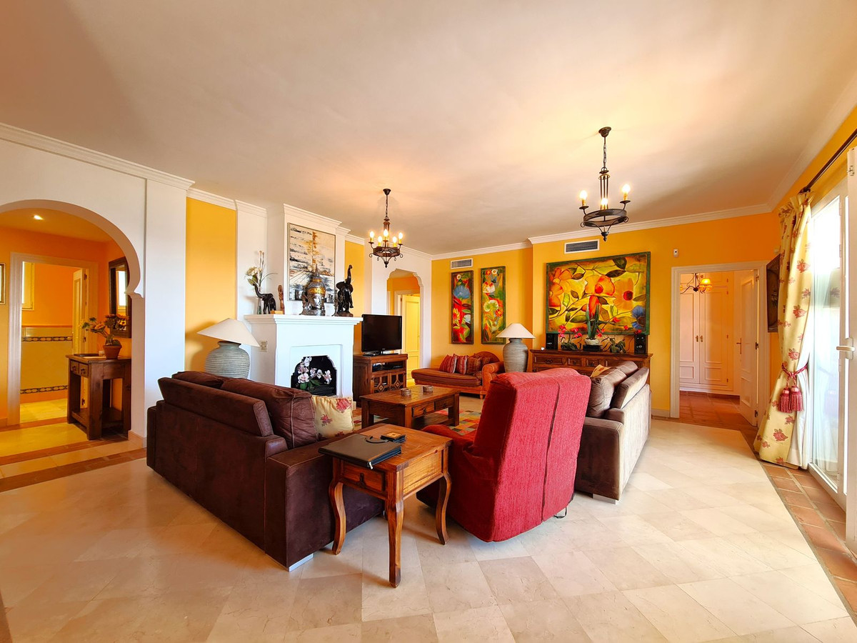Appartement te koop in Casares Playa | 3 slaapkamers H5120560