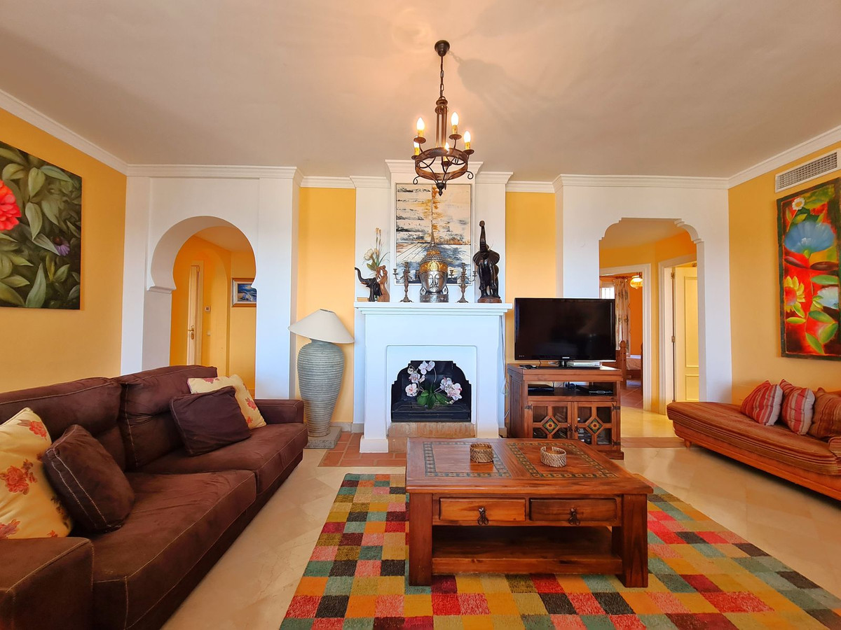 Appartement te koop in Casares Playa | 3 slaapkamers H5120560