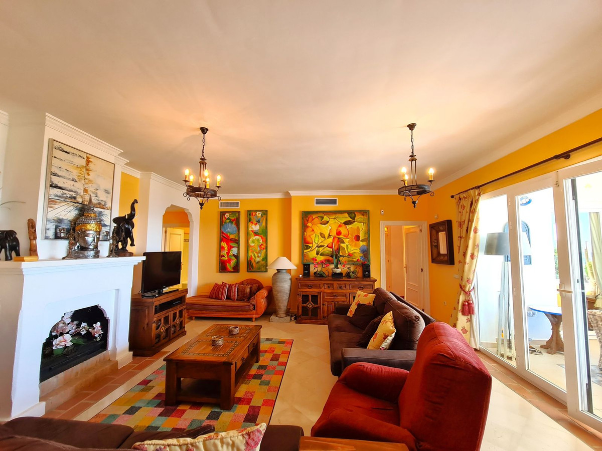 Appartement te koop in Casares Playa | 3 slaapkamers H5120560