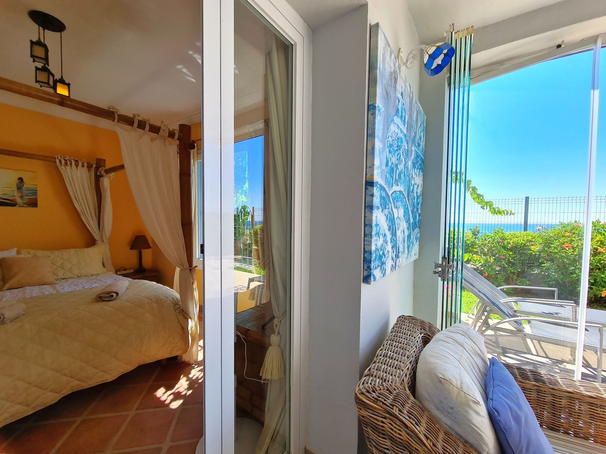 Appartement te koop in Casares Playa | 3 slaapkamers H5120560