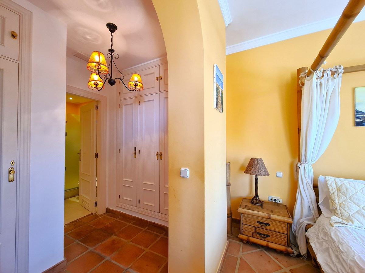 Appartement te koop in Casares Playa | 3 slaapkamers H5120560